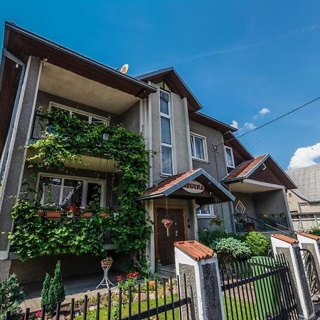 فندق Regina House كاوناس المظهر الخارجي الصورة